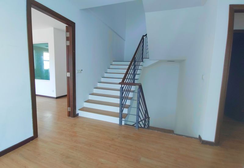 Suria Villa @ Sungai Long