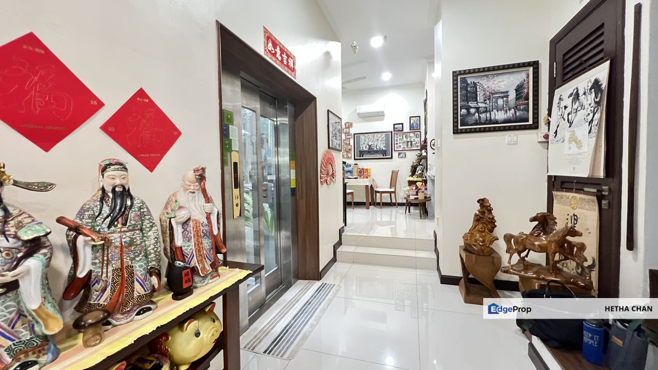 Beverly Heights Ampang 3 Storey Semi D For Sale, Selangor, Ampang