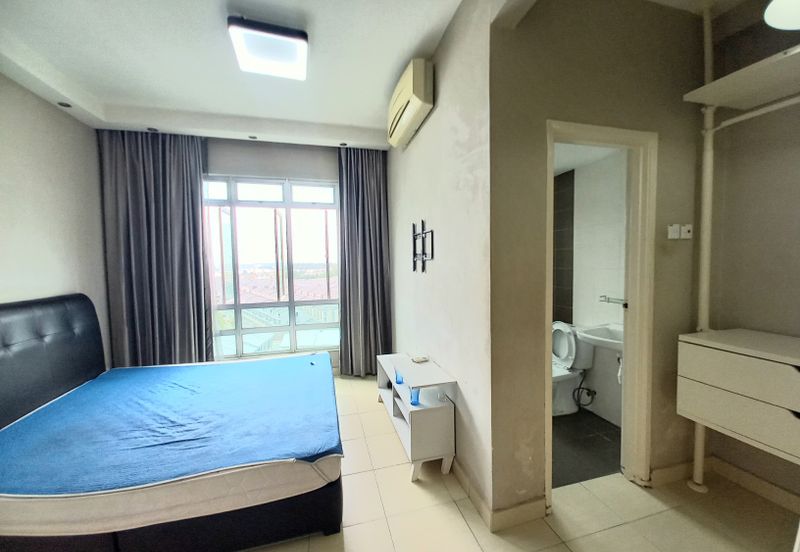 Villa Park Condominium