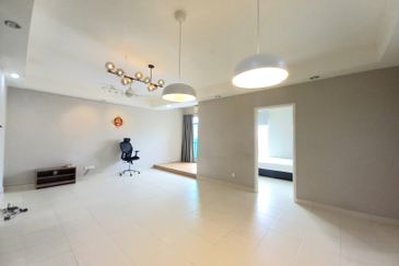 Villa Park Condominium