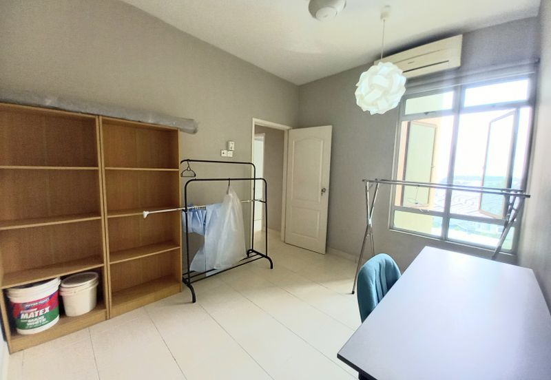 Villa Park Condominium