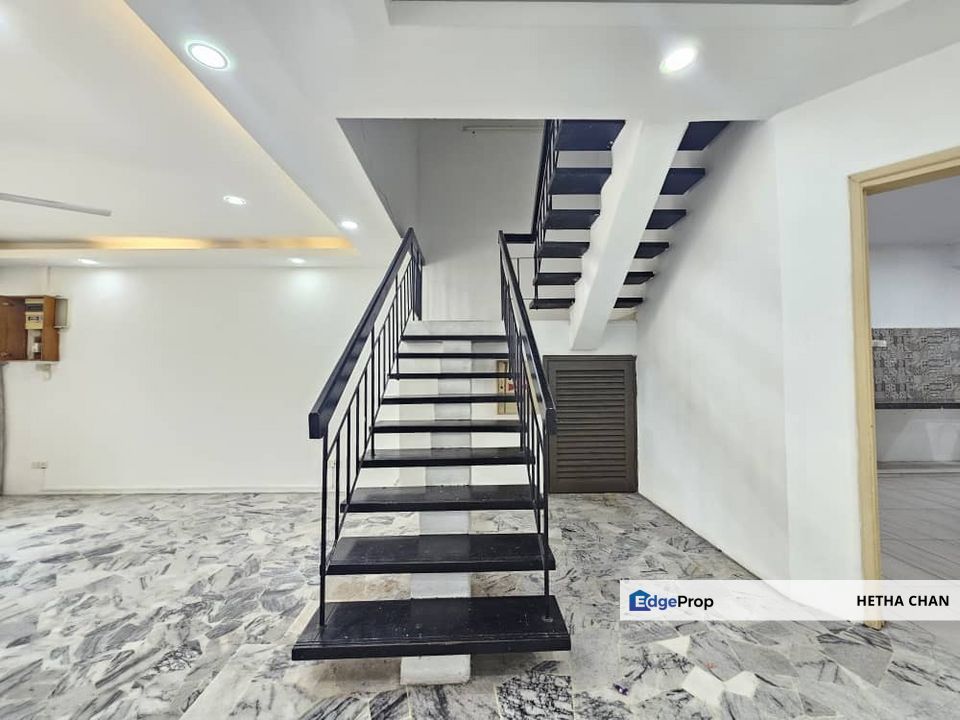 Taman Mutiara Barat Cheras 2 Storey Terrace House For Sale, Kuala Lumpur, Cheras