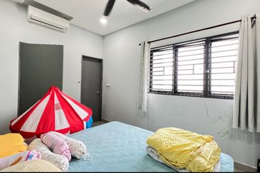 PALM HILL RESIDENCE 1