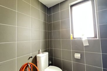 PALM HILL RESIDENCE 1