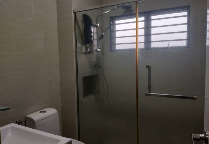 SL7, Bandar Sungai Long