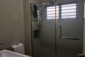 SL7, Bandar Sungai Long