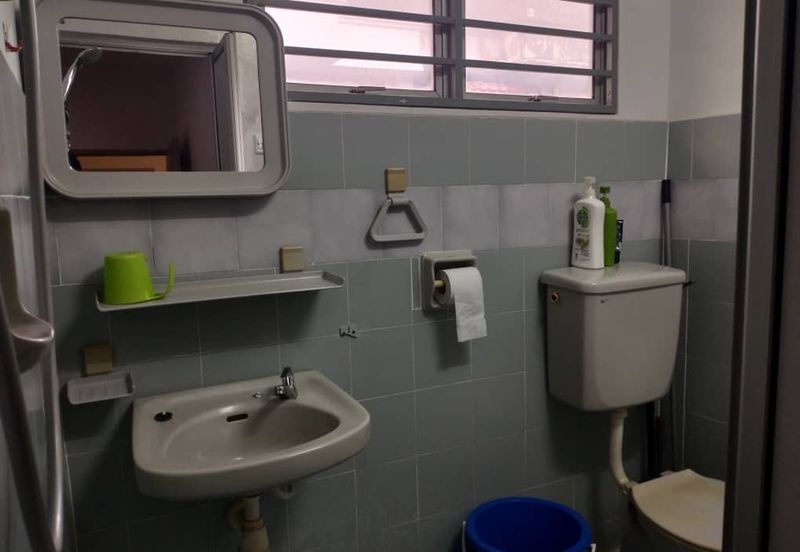 SL7, Bandar Sungai Long