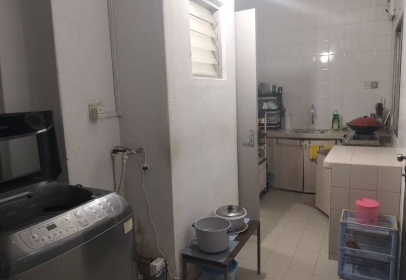 SL7, Bandar Sungai Long