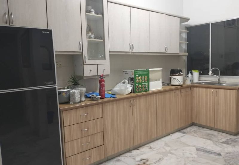 SL7, Bandar Sungai Long