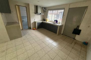 Bandar Mahkota Cheras