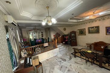 SL7, Bandar Sungai Long