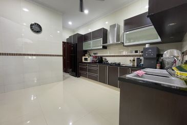 Bukit Suria Garden Village