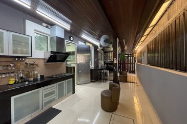 Bukit Suria Garden Village