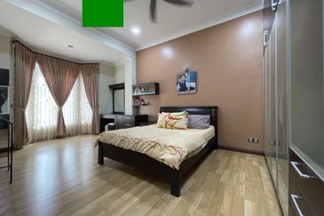 Bukit Suria Garden Village