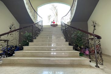 Bukit Suria Garden Village