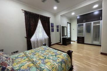 Bukit Suria Garden Village