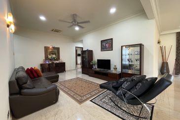 Bukit Suria Garden Village