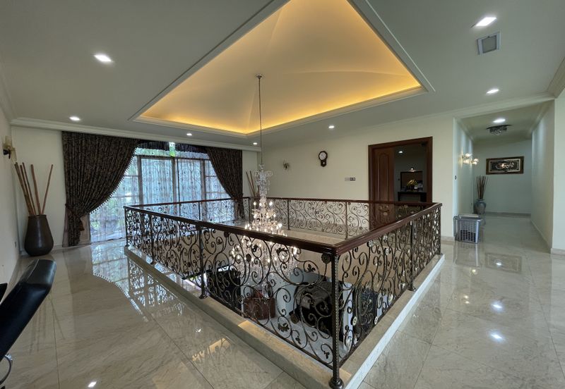 Bukit Suria Garden Village