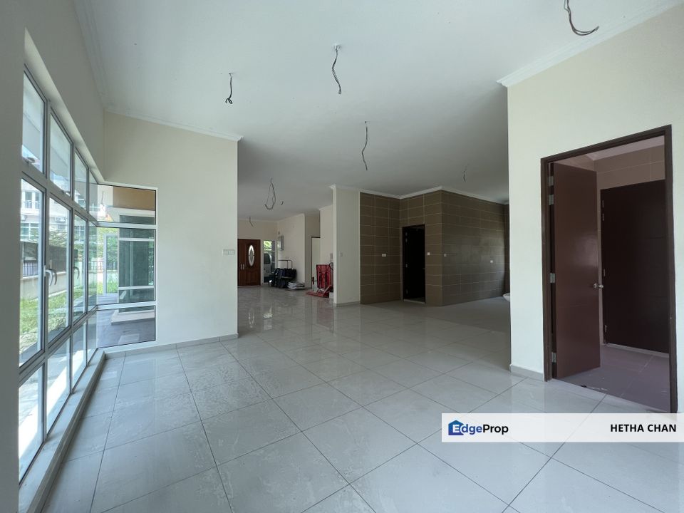 Avenue 4 Bandar Tun Hussein Onn 3 Storey Bungalow For Sale, Selangor, Cheras