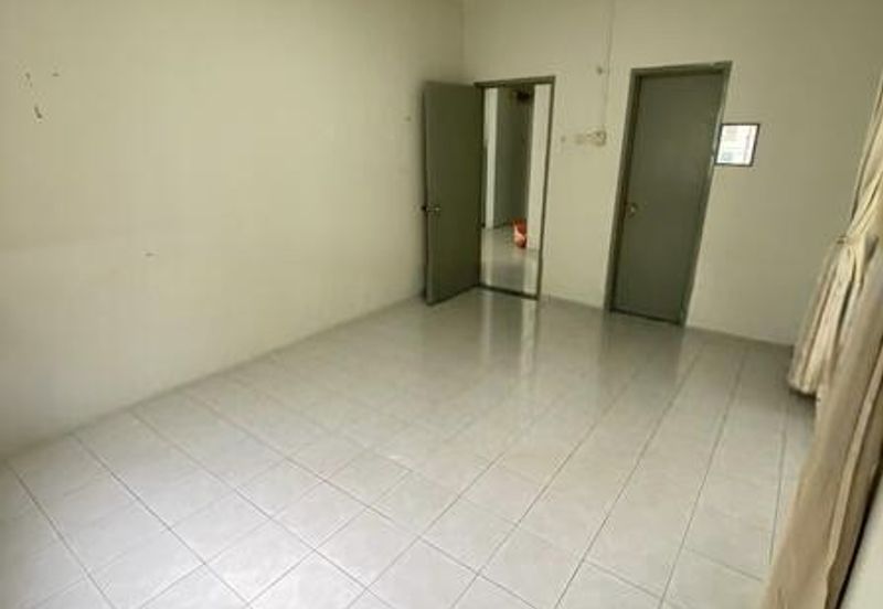 PV3 Platinum Hill Condominium