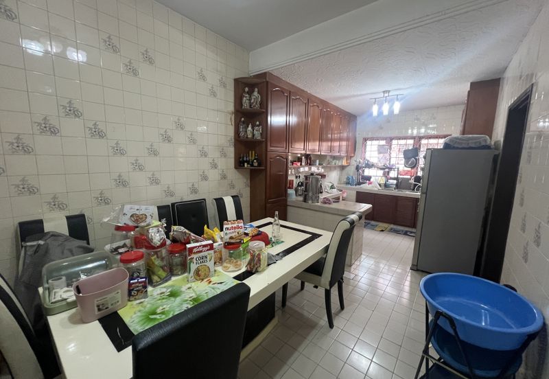 Happy Garden (Taman Gembira)