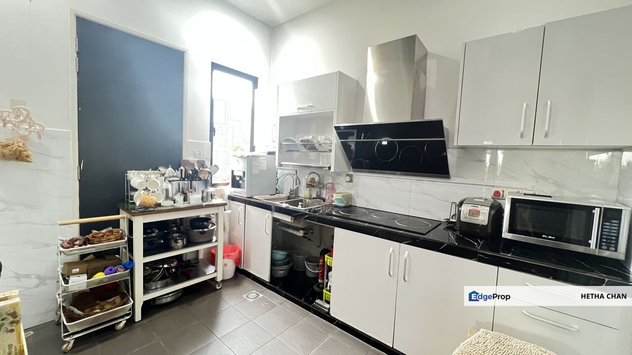 Taman Villa Perdana D’Prestij Kajang 3 Storey Bungalow For Sale, Selangor, Kajang