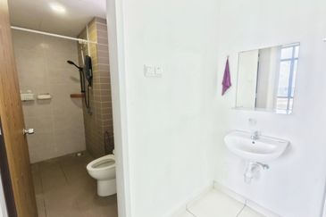 City of Green Condominium