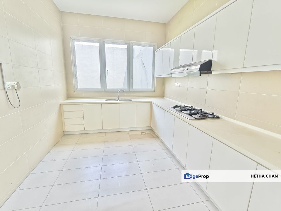 Melawati @ Contours 3.5 Storey Bungalow with Private Lift For Sale, Selangor, Taman Melawati