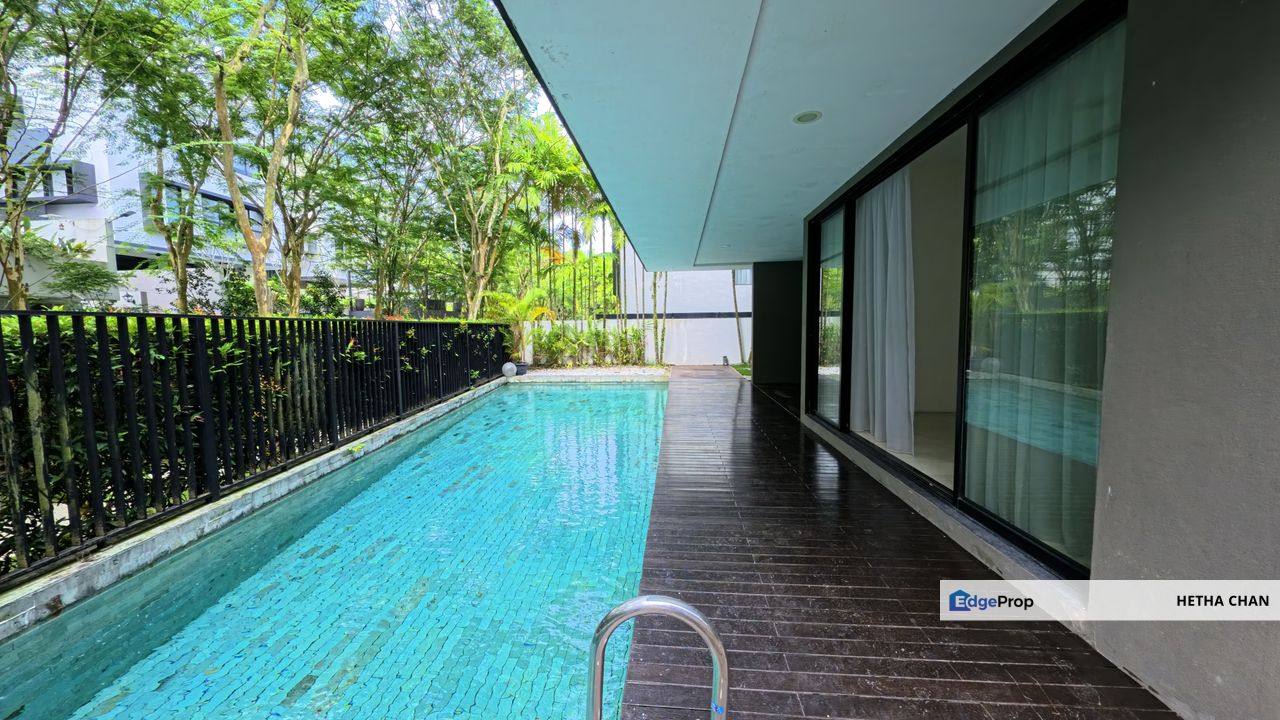 20 Trees West 3 Storey Bungalow with Private Swimming Pool For Sale, Selangor, Taman Melawati