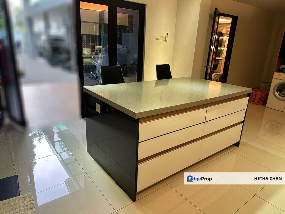 Dale Lakefields Sungai Besi 3 Storey Superlink House For Sale, Kuala Lumpur, Sungai Besi