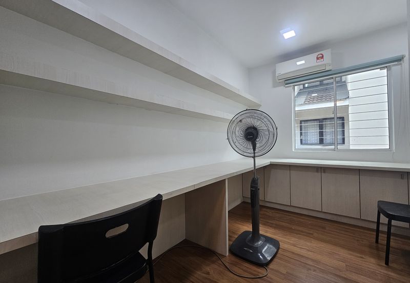 Lake Fields - Meadows and Glades