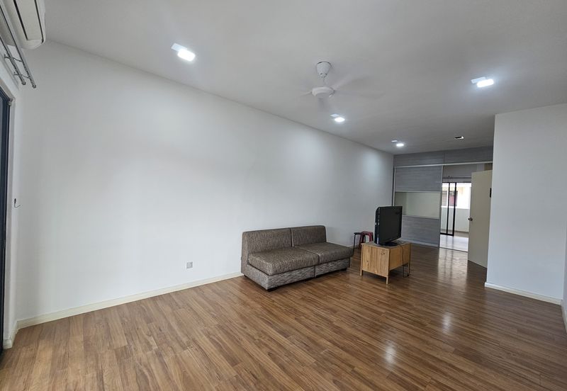 Lake Fields - Meadows and Glades