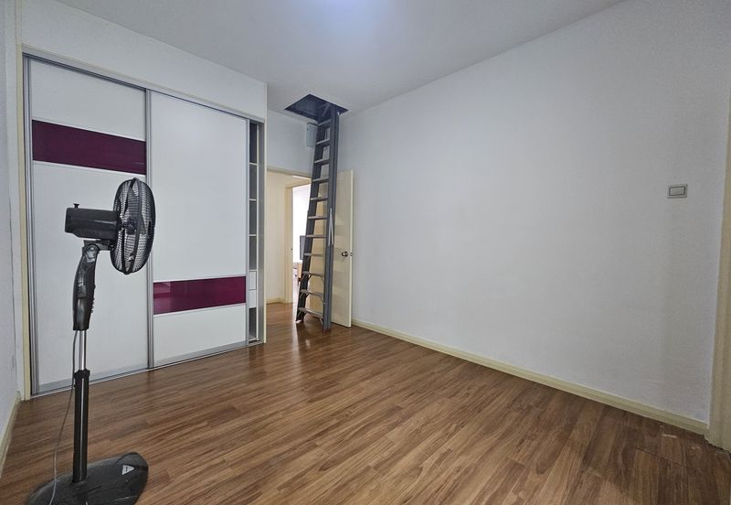 Lake Fields - Meadows and Glades