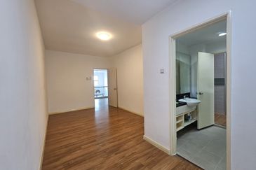 Lake Fields - Meadows and Glades