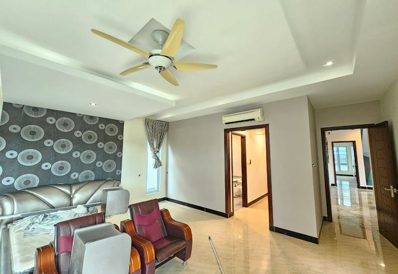 The Lotus of The Mines