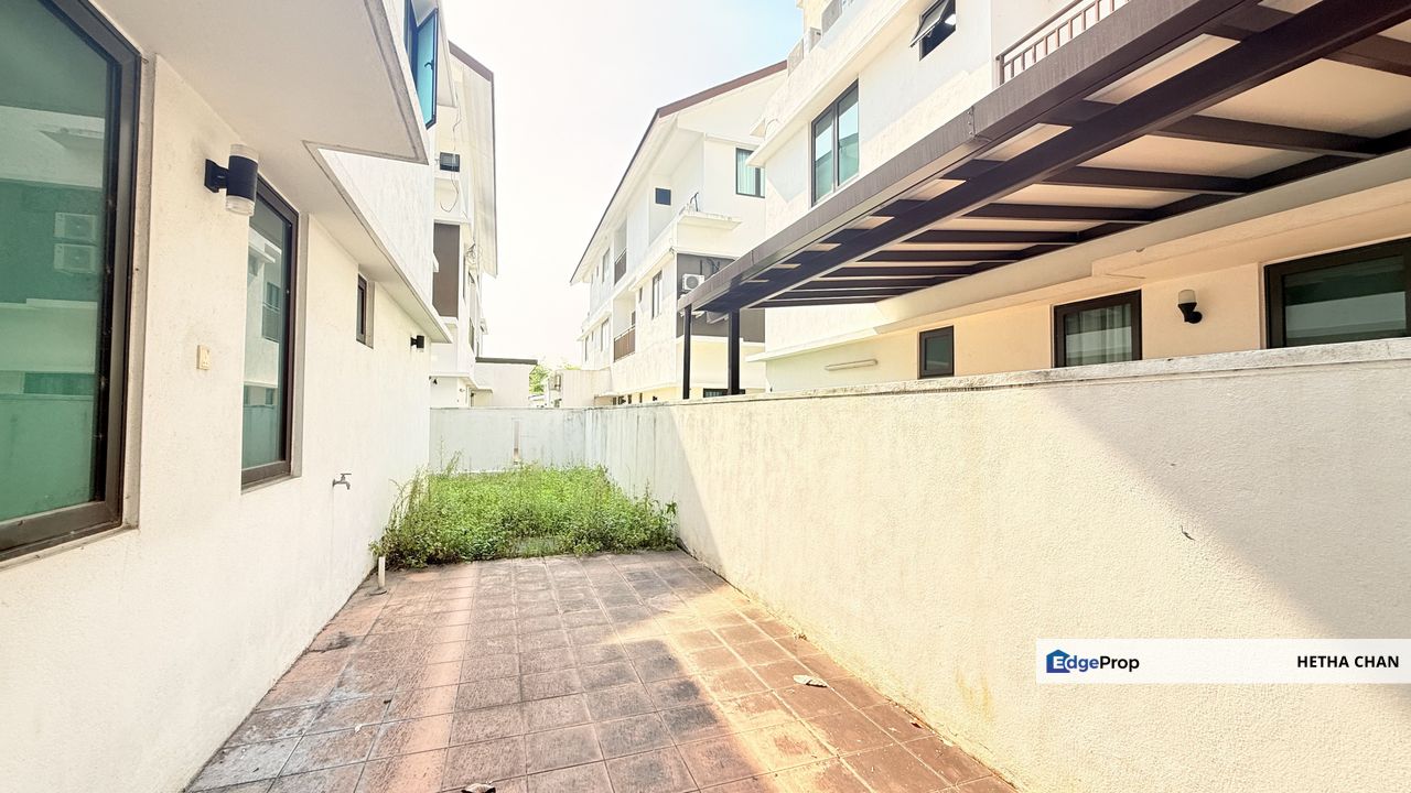 Restrees Country Heights Kajang 3 Storey Semi D For Sale, Selangor, Country Heights