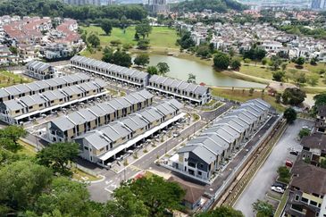 Bandar Tun Hussein Onn