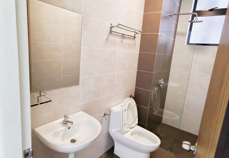 City of Green Condominium