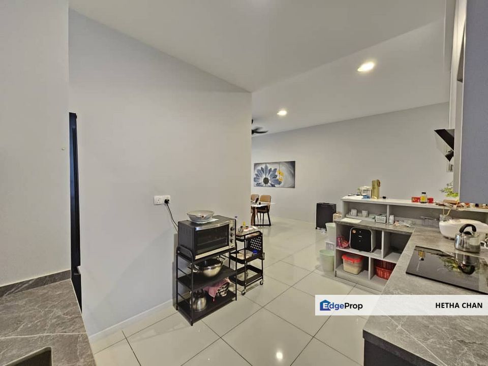 Emerald Hills Cheras Double Storey Superlink House For Sale , Kuala Lumpur, Cheras