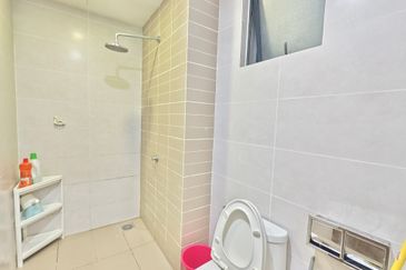 City of Green Condominium