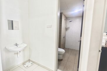 City of Green Condominium