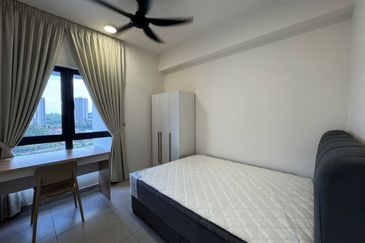 D Ivo @ Old Klang Road