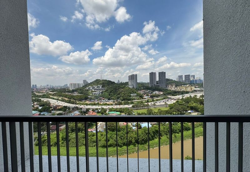 D Ivo @ Old Klang Road