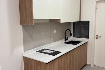 D Ivo @ Old Klang Road