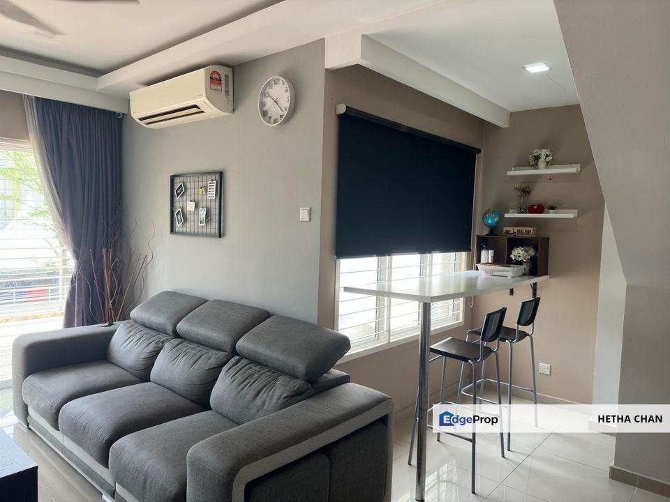 D'Impian Tropika Balakong 2 Storey Townhouse For Sale, Selangor, Balakong