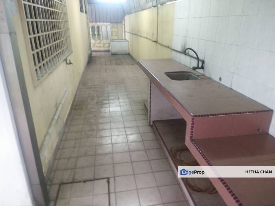 Kampung Baru Seri Kembangan Double Storey Bungalow For Sale, Selangor, Seri Kembangan