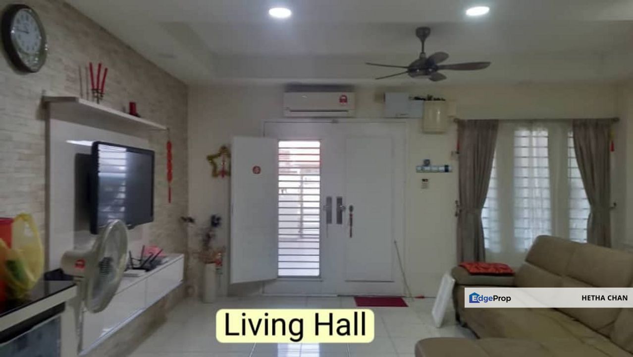 Taman Lestari Putra Double Storey Terrace House For Sale, Selangor, Seri Kembangan