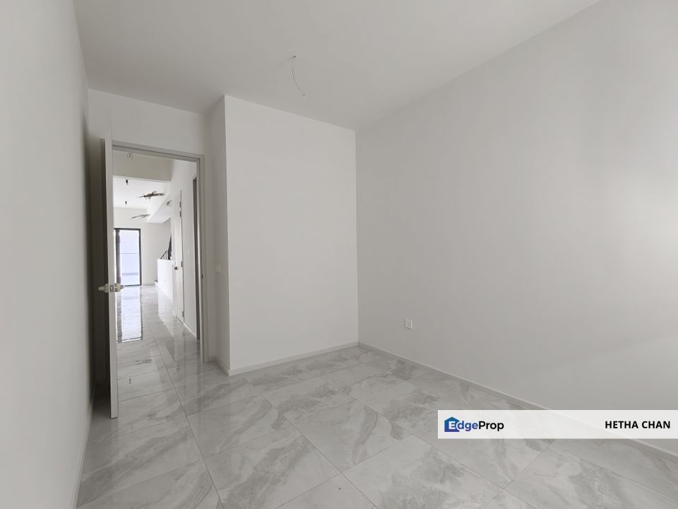 19 Trees Taman Melawati Two Storey Terrace House For Sale, Selangor, Ampang