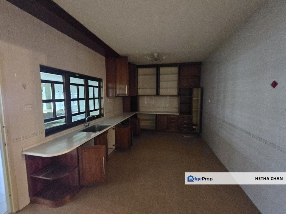 Taman Bukit Mewah Semi Detached House For Sale, Selangor, Kajang