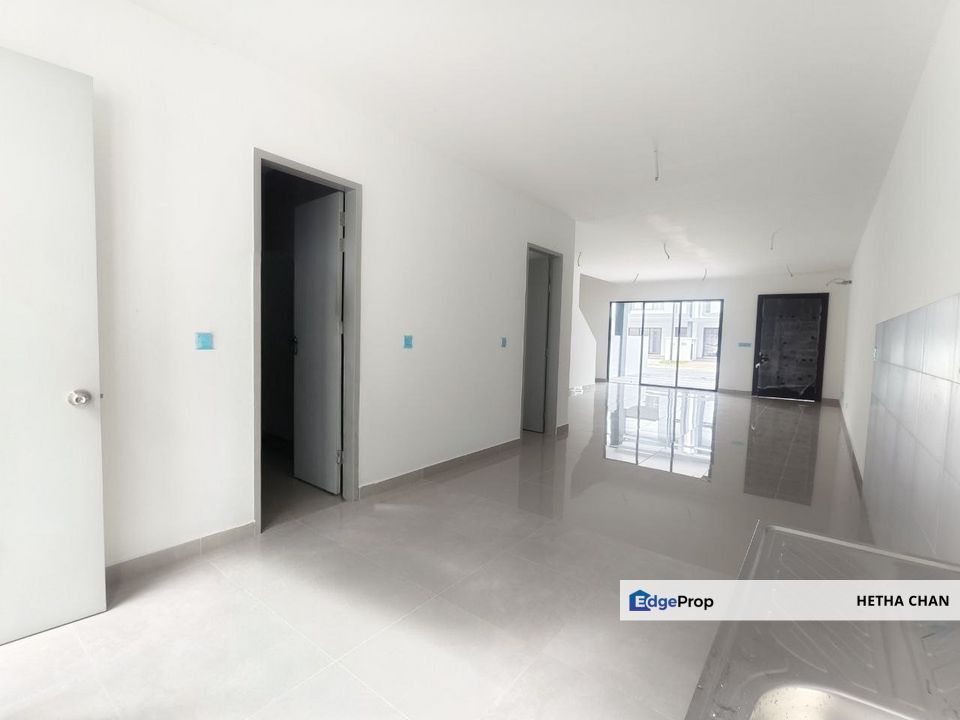 Sierra Hijauan Ampang Two Storey Link Villa For Sale End Lot Unit, Selangor, Ampang